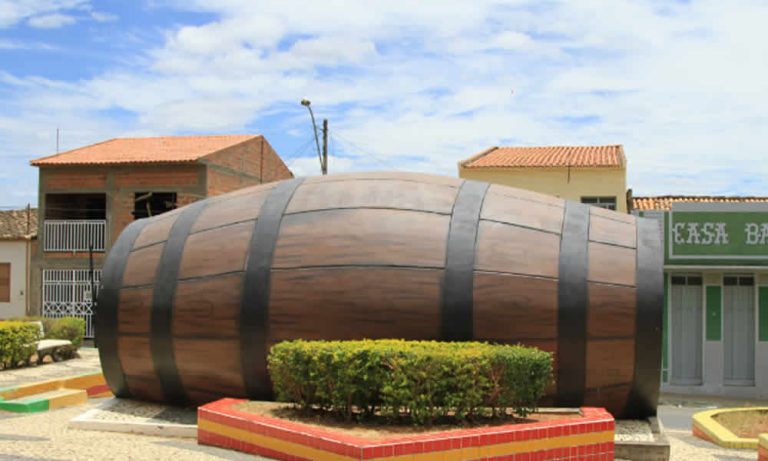 Abaíra: tradição, cachaça artesanal e belezas serranas na Chapada Diamantina